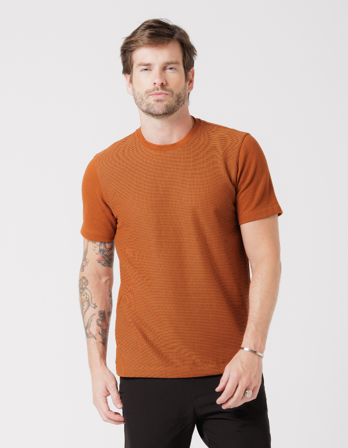 CAMISETA MANGA CURTA TEXTURIZADO