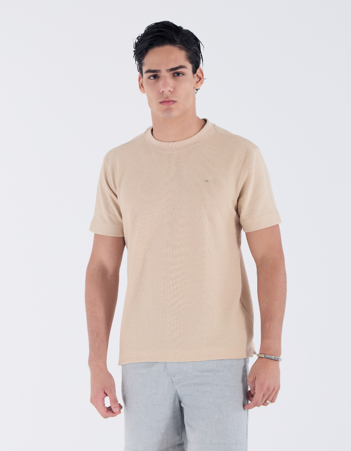 CAMISETA MANGA CURTA TEXTURIZADA MILOS