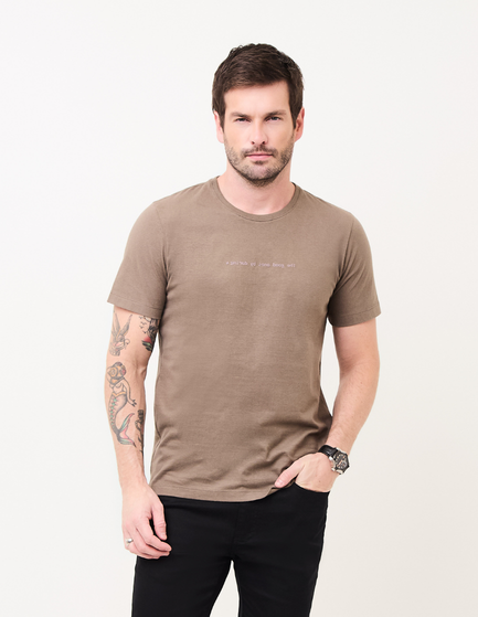 CAMISETA MANGA CURTA ESTAMPADA ESSENCE
