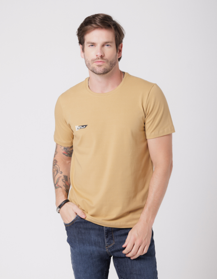 CAMISETA MANGA CURTA ESTAMPADA ESSENCE