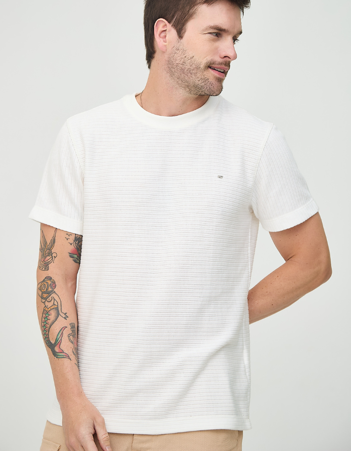 CAMISETA MANGA CURTA TEXTURIZADA TRIPPY