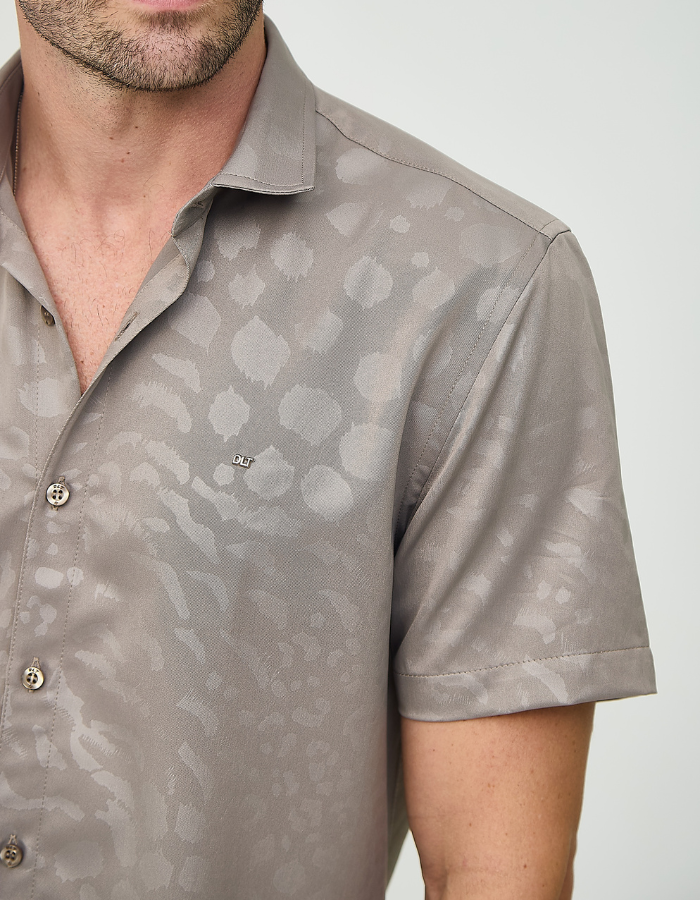 CAMISA MANGA CURTA GOLA PADRE SAFARI