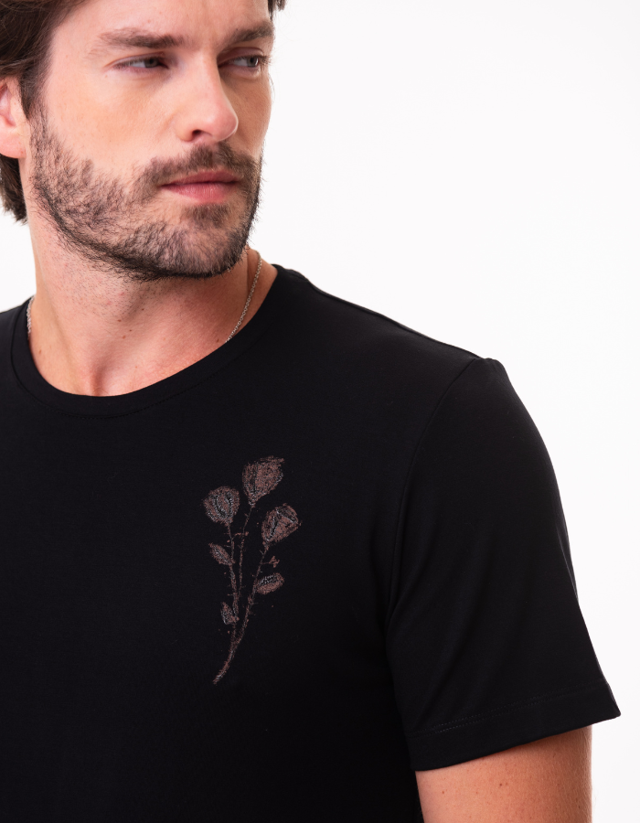 T-SHIRT PREMIUM ROSAS