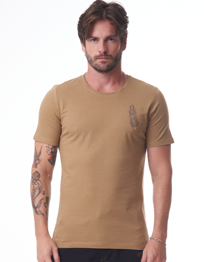 T-SHIRT ESSENCE PENA