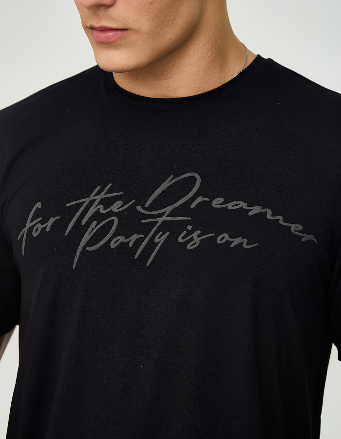 CAMISETA MANGA CURTA ESTAMPADA PREMIUM