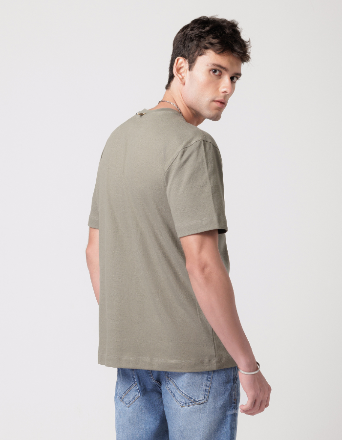 CAMISETA REGULAR LISA CREPE