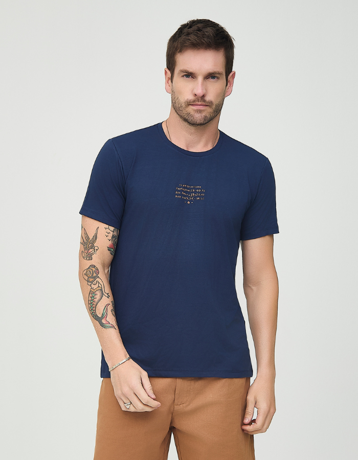 CAMISETA MANGA CURTA ESTAMPADA PREMIUM