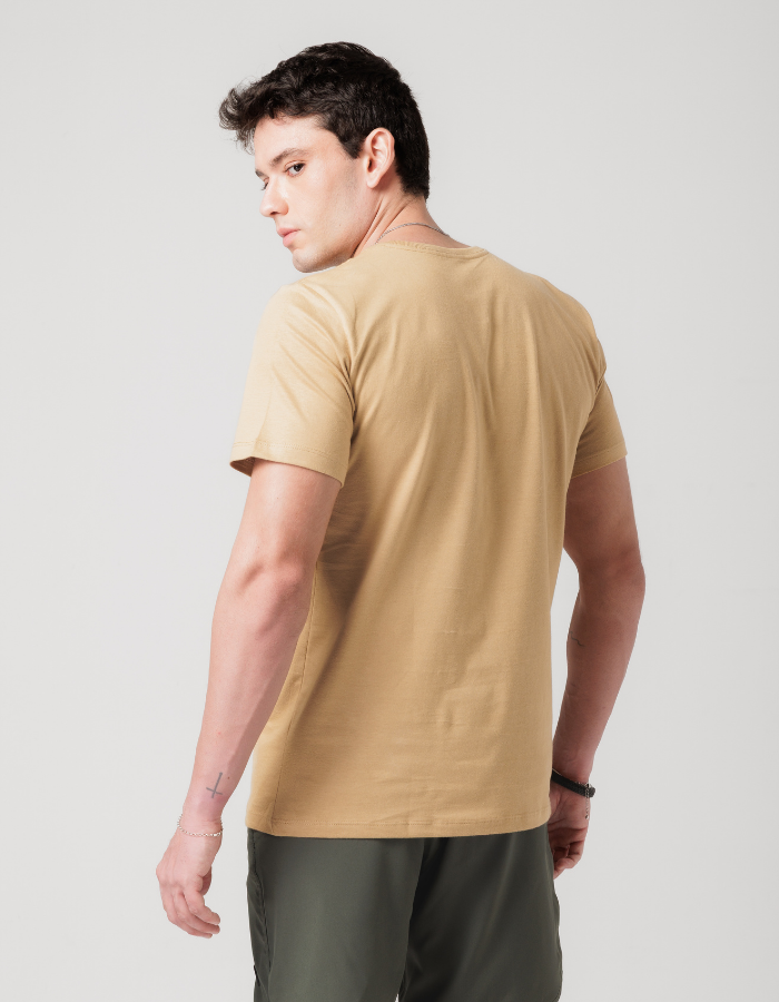 CAMISETA MANGA CURTA ESTAMPADA ESSENCE