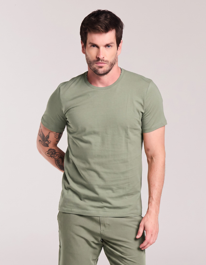 CAMISETA BÁSICA