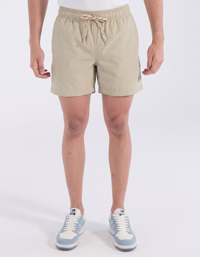 SUMMER SHORT TECH