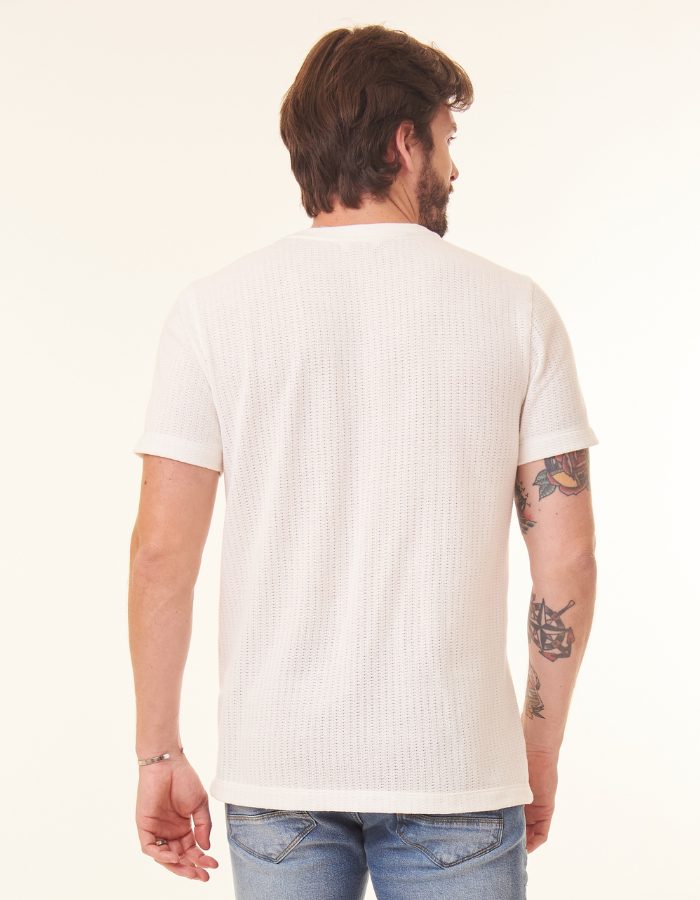 T-SHIRT DIFERENCIADA TRICOT